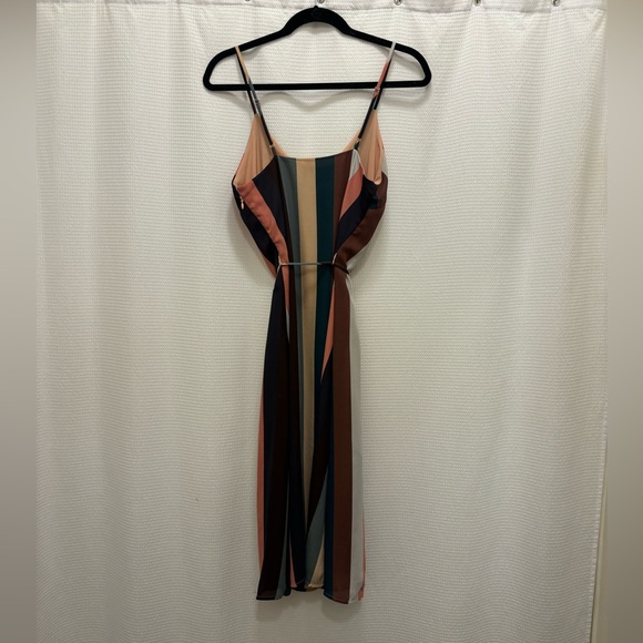 Lulus Striped Midi Dress - Picture 7 of 9